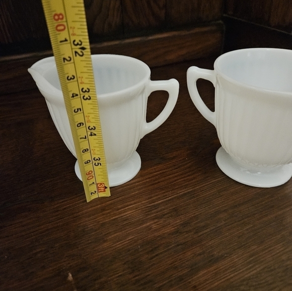 Vintage White Opaque Translucent milk glass cream and sugar. - Picture 11 of 11